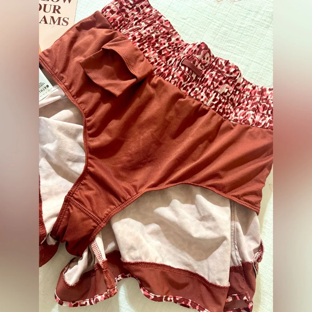 Athleta Mesh Racer Run High Rise 3" Short ☀️ - Picture 7 of 9